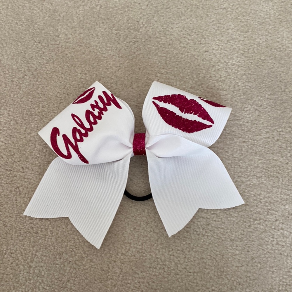 World Cup Galaxy Kiss Bow